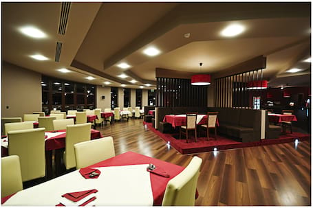 Firma na wesele: Hotel Esperanto