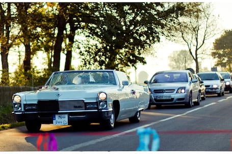 Firma na wesele: Cadillac DeVille Cabrio