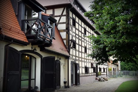 Firma na wesele: Spichlerz Galowice