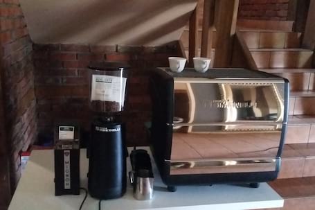 Firma na wesele: HIGH END Coffee Brewers