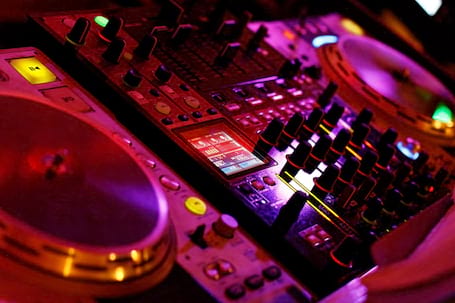 Firma na wesele: DJ STRUŚ
