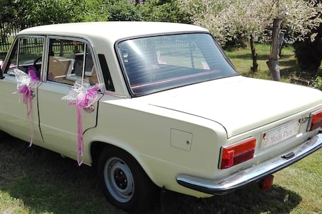 Firma na wesele: Legenda PRL, Fiat 125p do ślubu!