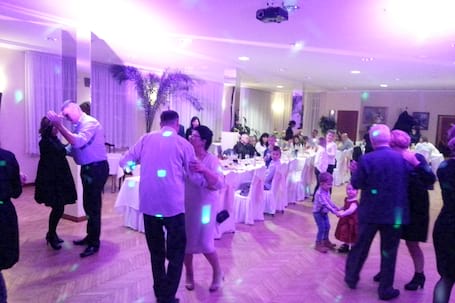Firma na wesele: Dj i wodzirej na Twoją uroczystość