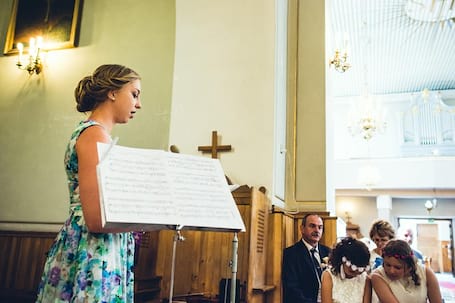 Firma na wesele: Oprawa muzyczna na ślub