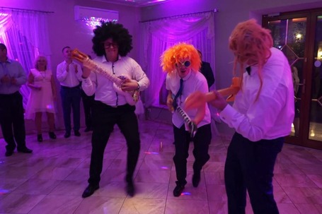Firma na wesele: Niepowtarzalny DJ Wodzirej Sprawdź!