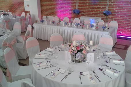 Firma na wesele: Hotel Szymbark