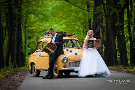 Firma na wesele: KRUTY WEDDING STUDIO