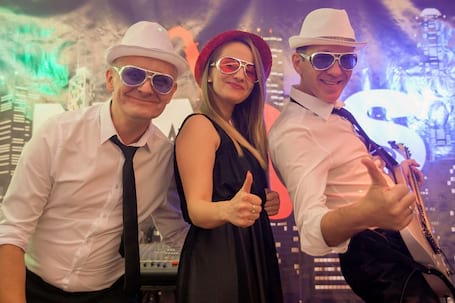 Firma na wesele: Zespół Muzyczny NAVIS