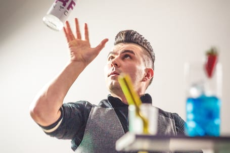 Firma na wesele: Adam Słowik - Barman na wesele