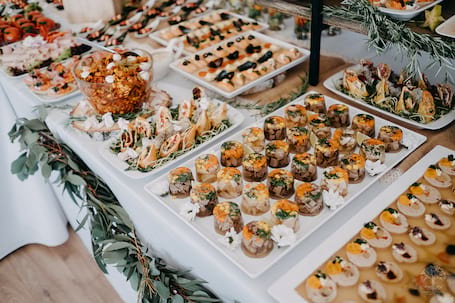 Firma na wesele: BIESIADA CATERING