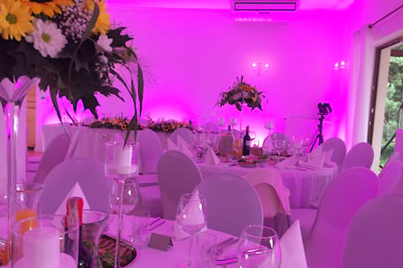 Firma na wesele: LUMINA EVENTS - dekoracje światłem