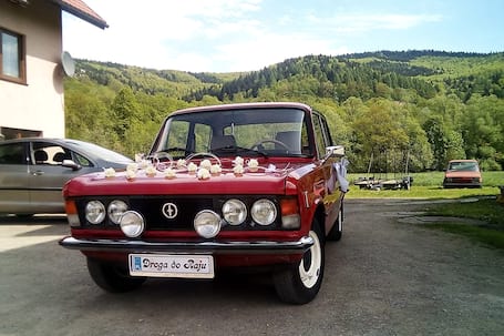 Firma na wesele: fiat 125p do ślubu