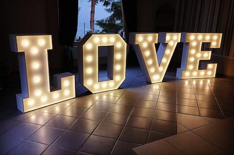 Firma na wesele: Napis LOVE & Miłość Premiere