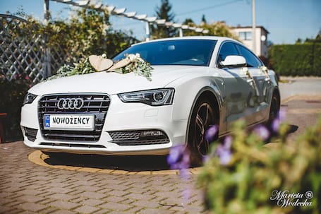 Firma na wesele: Białe Audi A5 ślub wesele