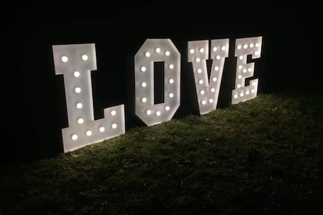 Firma na wesele: Napis Love