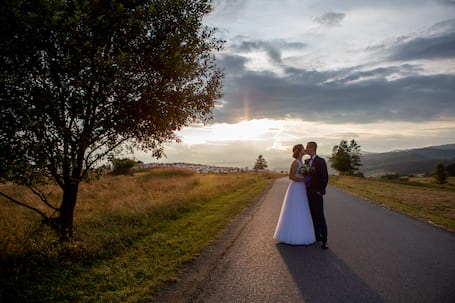 Firma na wesele: fotografiaifilm.pl