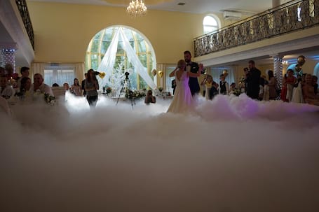 Firma na wesele: Ciężki dym  Pierwszy taniec