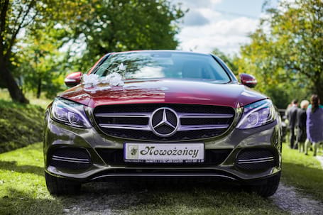 Firma na wesele: Mercedes klasa C Comfort pełen AMG