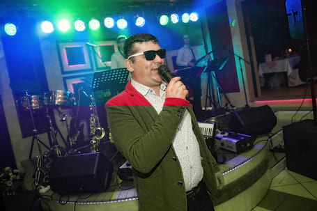 Firma na wesele: Zespół muzyczny Piotrex