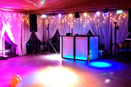 Firma na wesele: Audio-Effect   DJ Jakub Żmuda