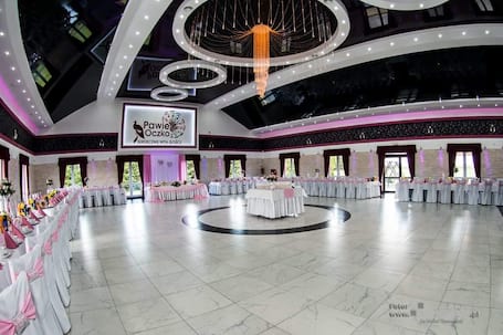 Firma na wesele: Sala Weselna Pawie Oczko