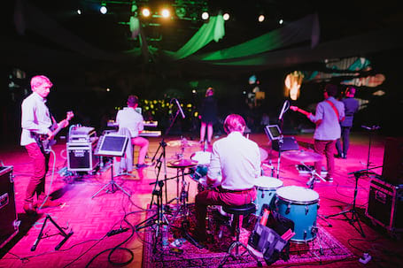 Firma na wesele: ZDARTA PŁYTA Cover Band