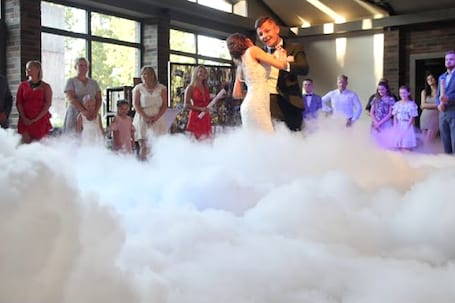 Firma na wesele: Fotobudka  Ciężki dym Napis Miłość