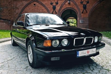 Firma na wesele: BMW E32 750iL Individual V12