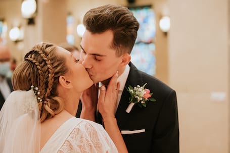 Firma na wesele: Marysia Bil Fotografia