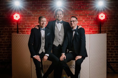 Firma na wesele: Perfect Melody - DJ & Wodzirej
