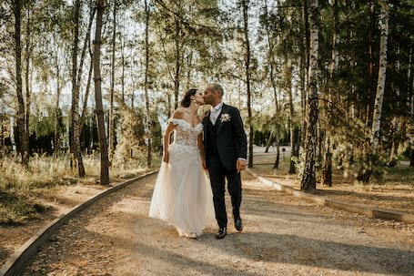 Firma na wesele: Joanna Burdyńska - Fotografia