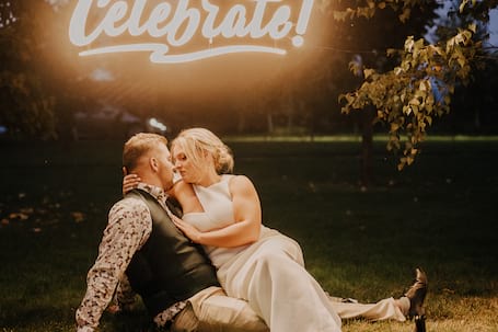 Firma na wesele: Natalia Dądera Fotografia