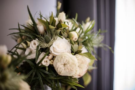 Firma na wesele: Klimaty na kwiaty