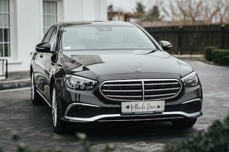 Firma na wesele: Mercedes Benz E klasa 2022