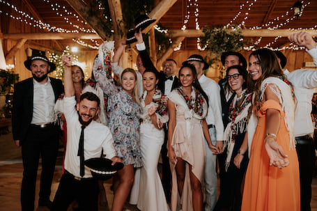 Firma na wesele: Pozytywnie Nakręceni (DJ/Foto/Film)