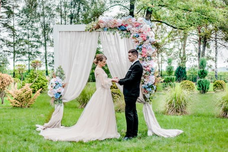 Firma na wesele: Pastelove Śluby