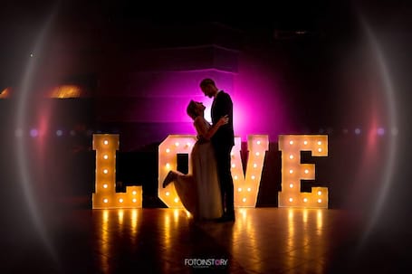 Firma na wesele: Fotoinstory Fotografia