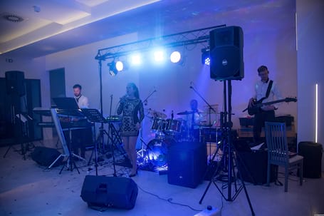 Firma na wesele: >>MAGNES<< grupa muzyczna