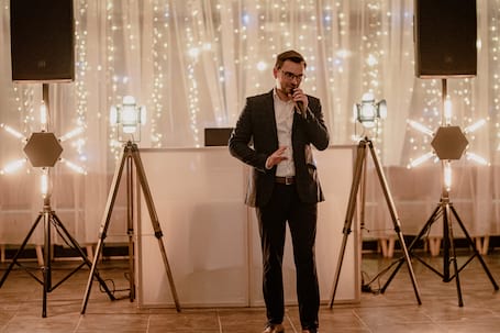 Firma na wesele: DJ Ścibor & Przyjaciele