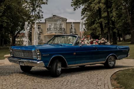 Firma na wesele: G&S CLASSICS - FORD GALAXIE 500