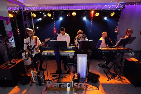 Firma na wesele: Zespół Muzyczny Paradiso