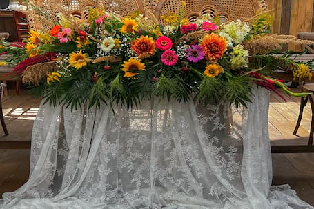 Firma na wesele: KRASNE KWIATKI kwiaty i dekoracje