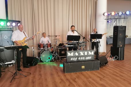 Firma na wesele: Zespół muzyczny - Maxim