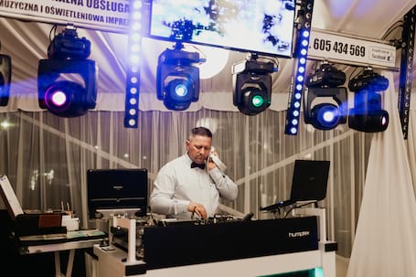 Firma na wesele: "DJKUBUŚ" DJ WODZIREJ