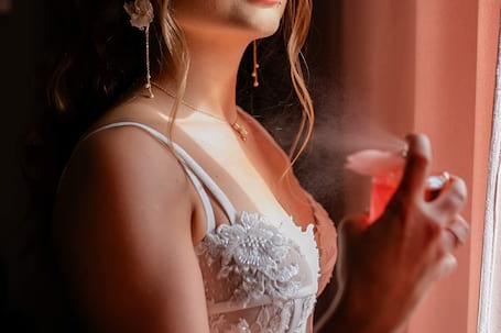 Firma na wesele: Karolina Mrozowska Fotografia Ślubna