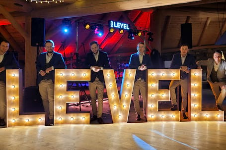 Firma na wesele: LEVEL - zespół na poziomie