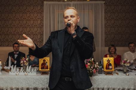 Firma na wesele: DJ-Wodzirej -UNIKAT- śpiewający na W