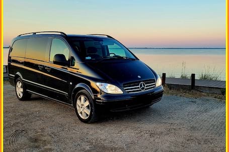 Komfortowe busy Mercedes VITO.