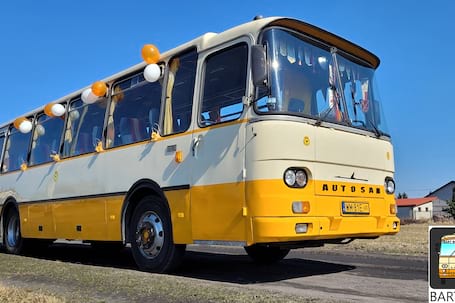 Firma na wesele: Zabytkowy autobus Autosan H9-21