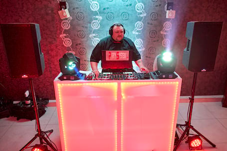 Firma na wesele: PartySystem DJ Wodzirej